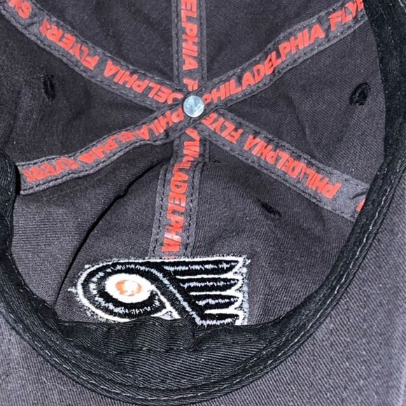 Zephyr Philadelphia Flyers Ice Time Exclusive Hockey Cap - Picture 4 of 8